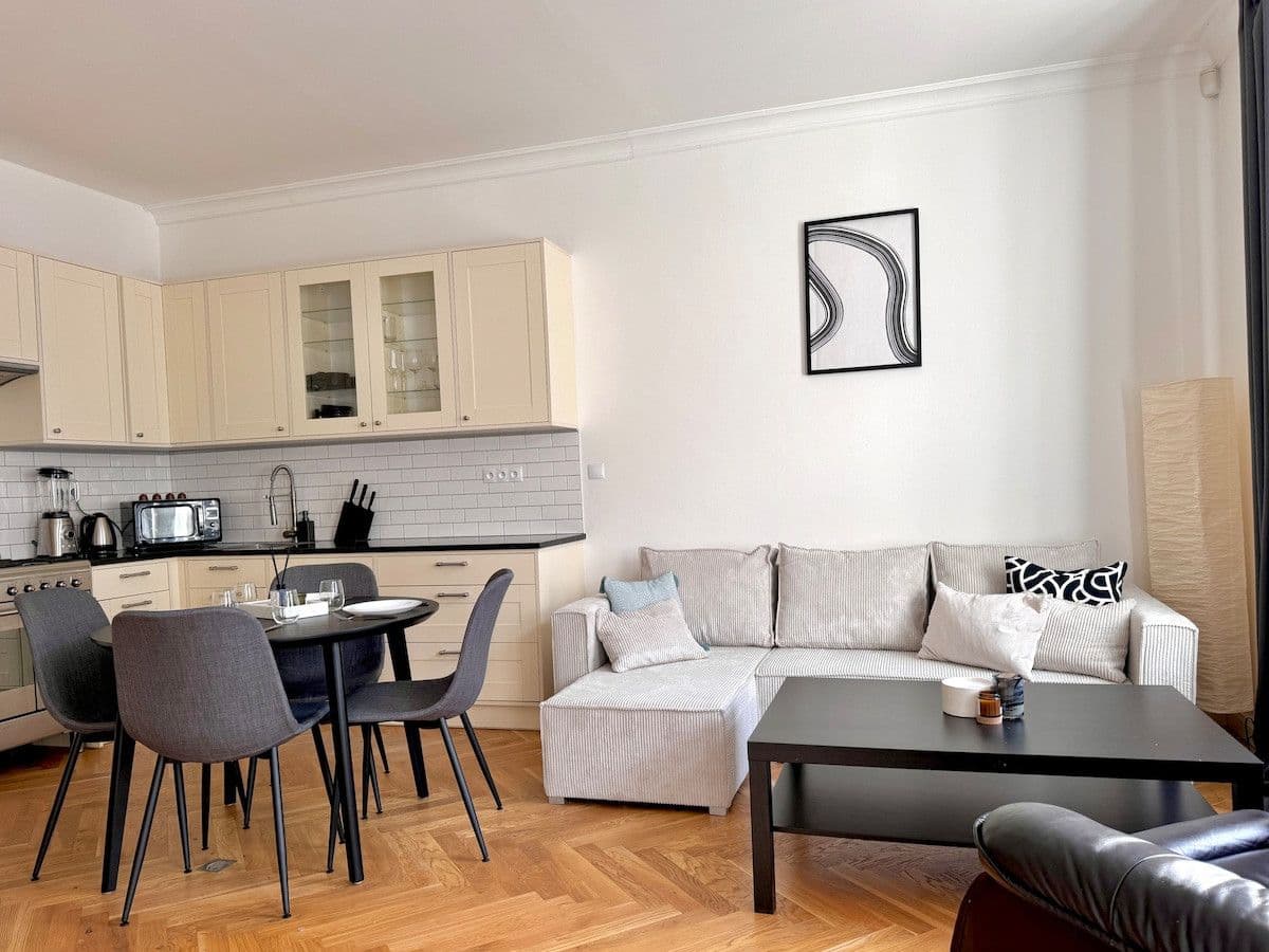 flat to rent, 80 m², Kroftova, Prague, Prague flat to rent, 80 m², Kroftova, Prague, Prague