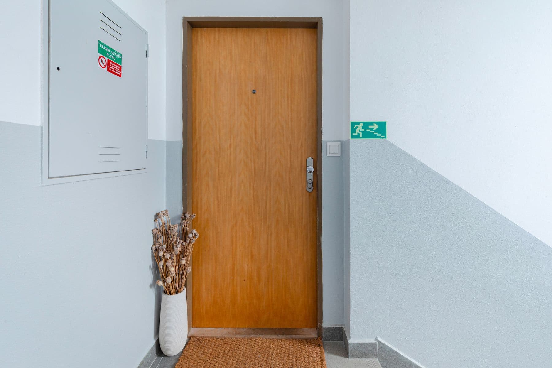 2 bedroom with open-plan kitchen flat for sale, 82 m², Křivoklátská, Prague, Prague 2 bedroom with open-plan kitchen flat for sale, 82 m², Křivoklátská, Prague, Prague