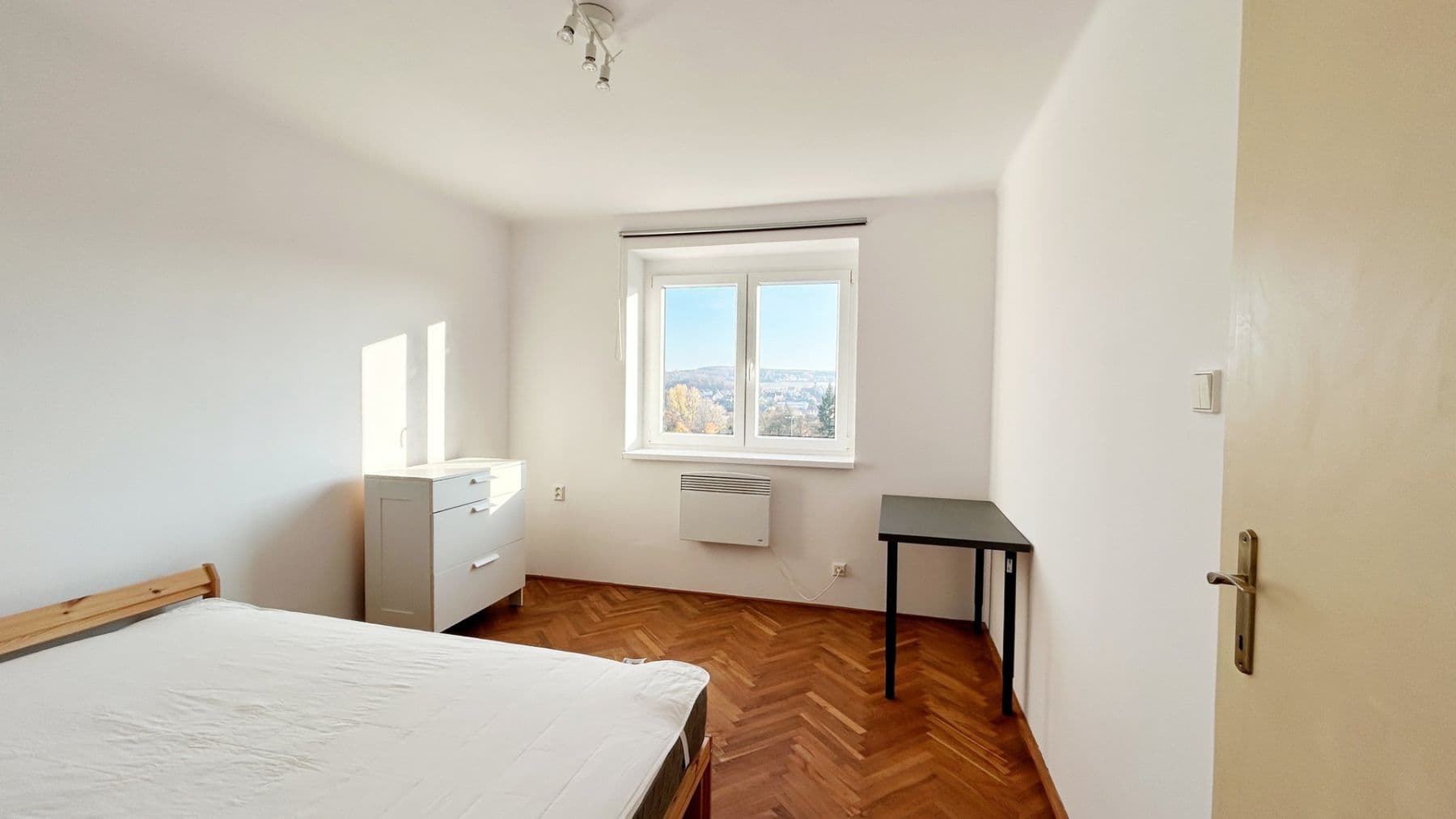 2 bedroom flat to rent, 53 m², Lhotecká, Mníšek pod Brdy, Středočeský Region 2 bedroom flat to rent, 53 m², Lhotecká, Mníšek pod Brdy, Středočeský Region