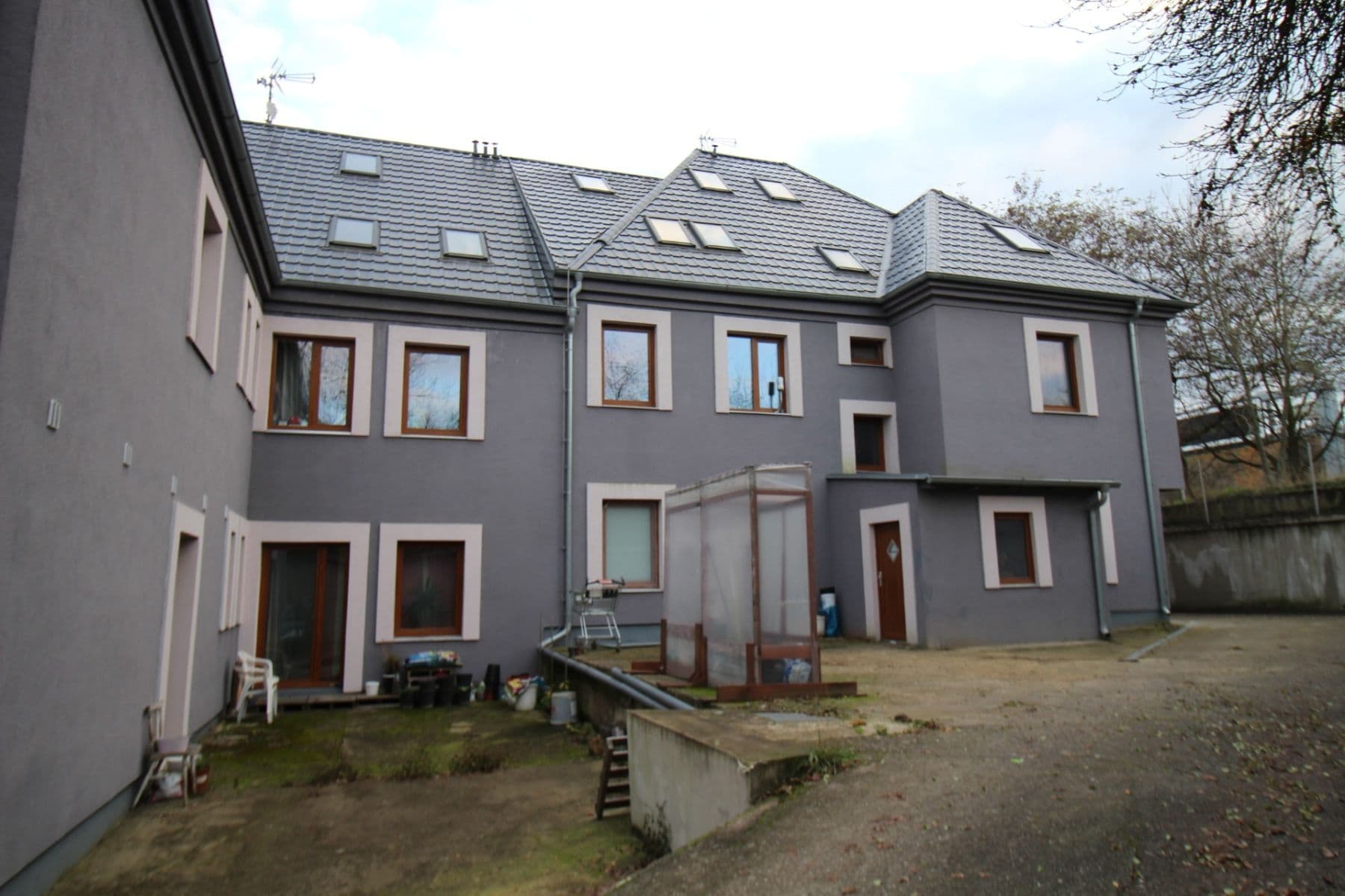 1 bedroom with open-plan kitchen flat to rent, 36 m², Českobrodská, Prague, Prague 1 bedroom with open-plan kitchen flat to rent, 36 m², Českobrodská, Prague, Prague