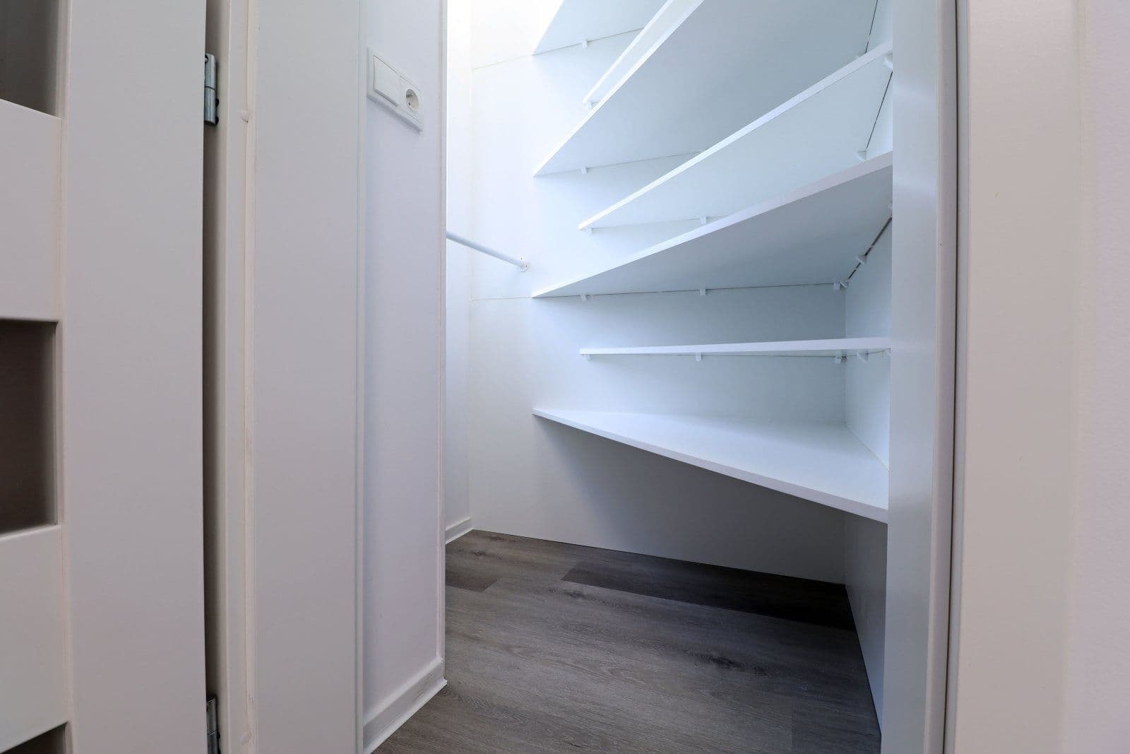 Studio flat to rent, 25 m², U svobodárny, Prague, Prague Studio flat to rent, 25 m², U svobodárny, Prague, Prague