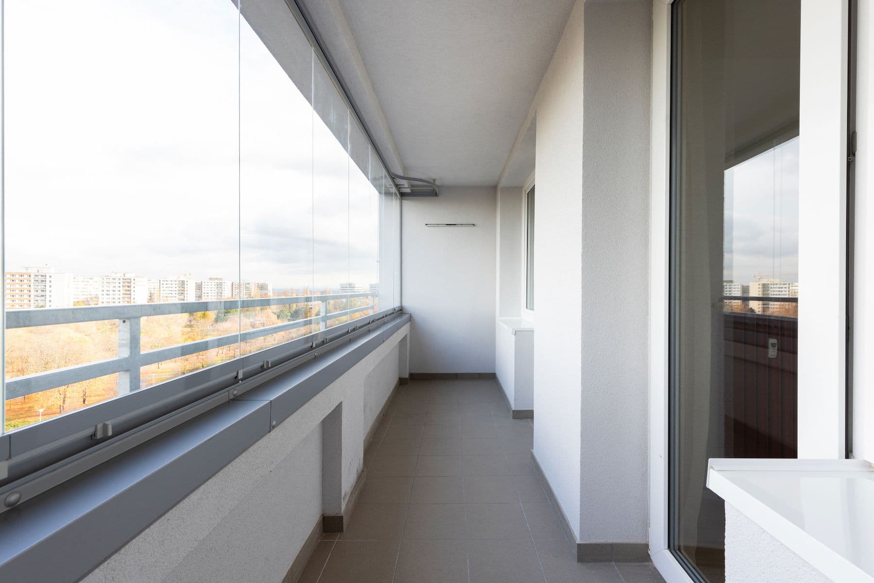 3 bedroom with open-plan kitchen flat for sale, 81 m², Vysočanská, Prague, Prague 3 bedroom with open-plan kitchen flat for sale, 81 m², Vysočanská, Prague, Prague