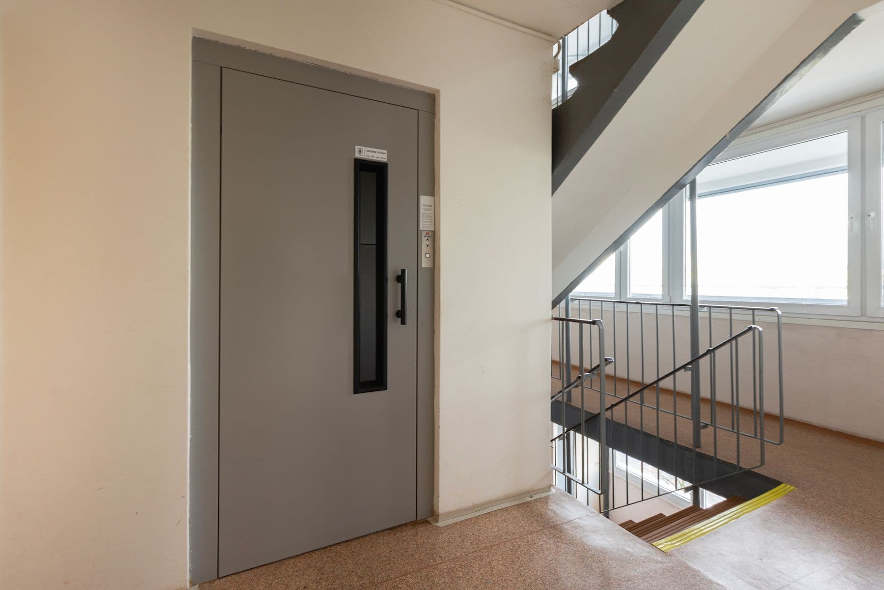 3 bedroom with open-plan kitchen flat for sale, 81 m², Vysočanská, Prague, Prague 3 bedroom with open-plan kitchen flat for sale, 81 m², Vysočanská, Prague, Prague