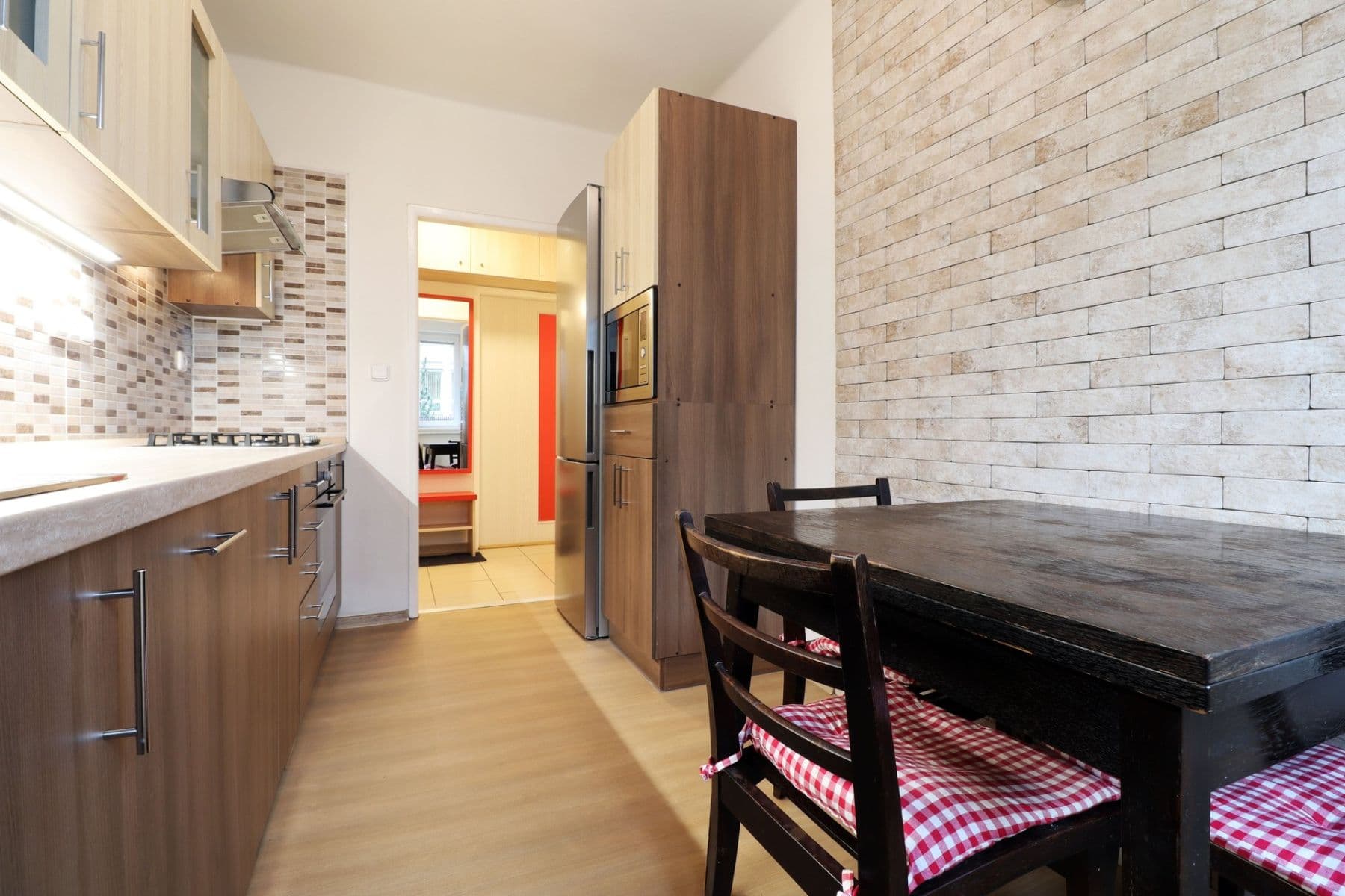 2 bedroom flat to rent, 55 m², Gutova, Prague, Prague 2 bedroom flat to rent, 55 m², Gutova, Prague, Prague