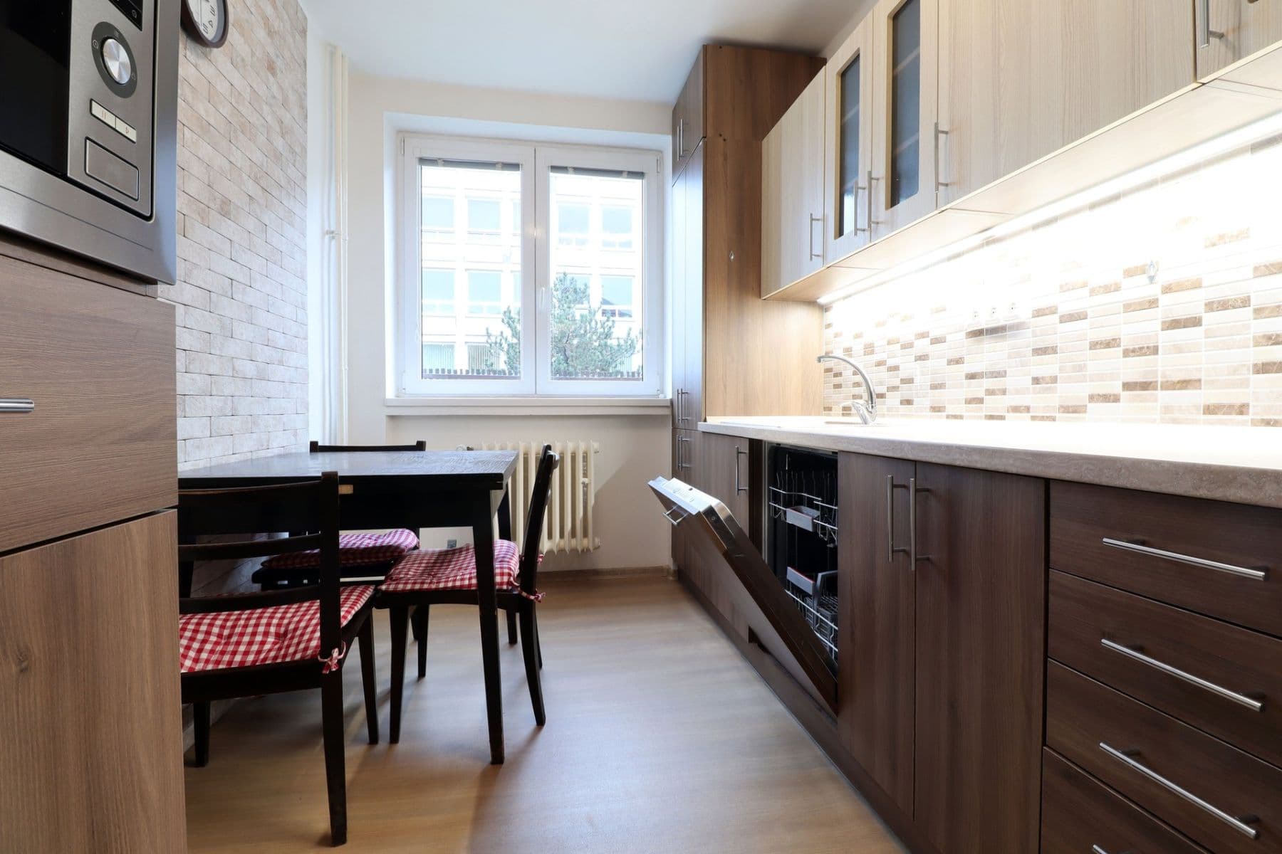 2 bedroom flat to rent, 55 m², Gutova, Prague, Prague 2 bedroom flat to rent, 55 m², Gutova, Prague, Prague