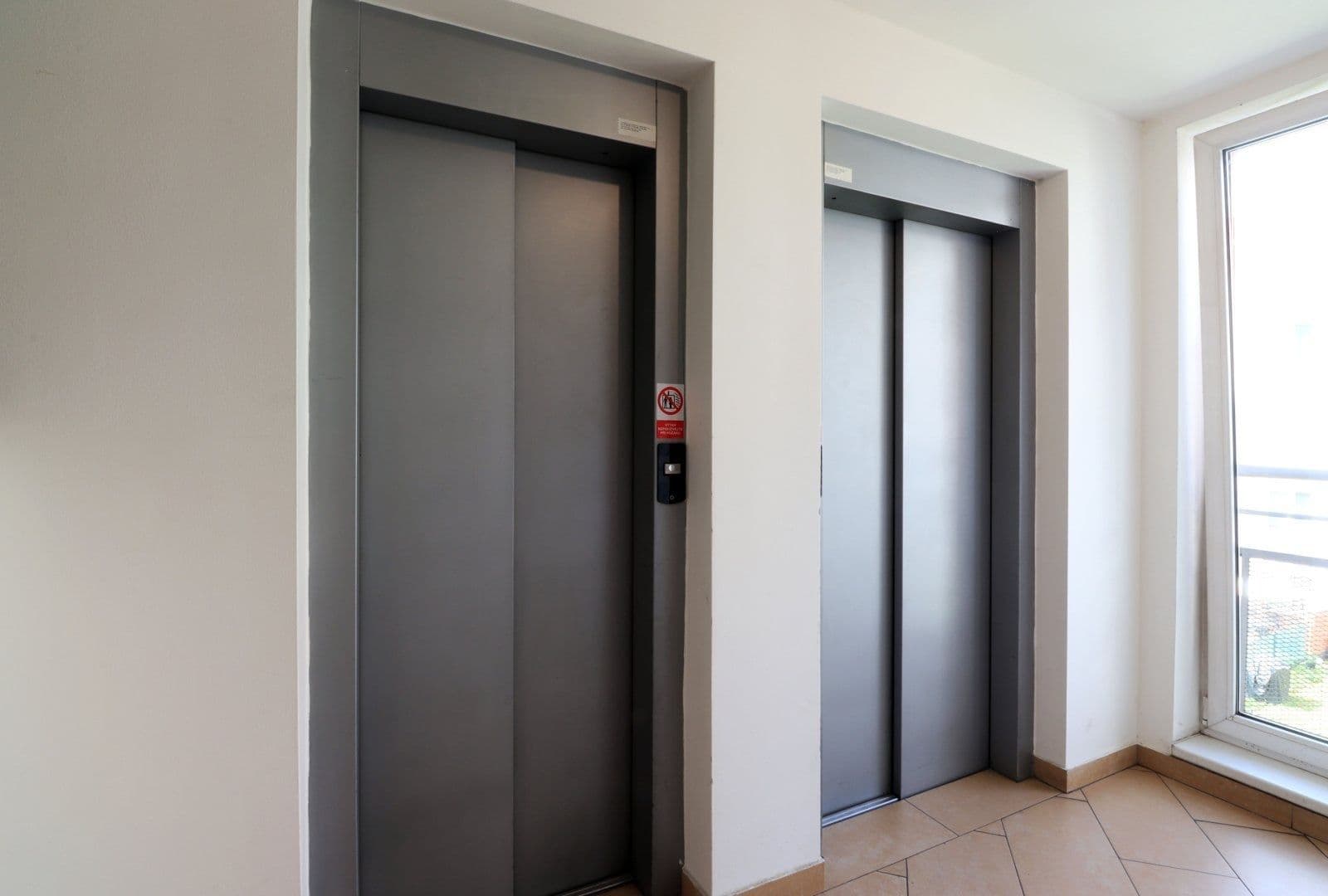 Studio flat to rent, 29 m², Velenovského, Prague, Prague Studio flat to rent, 29 m², Velenovského, Prague, Prague