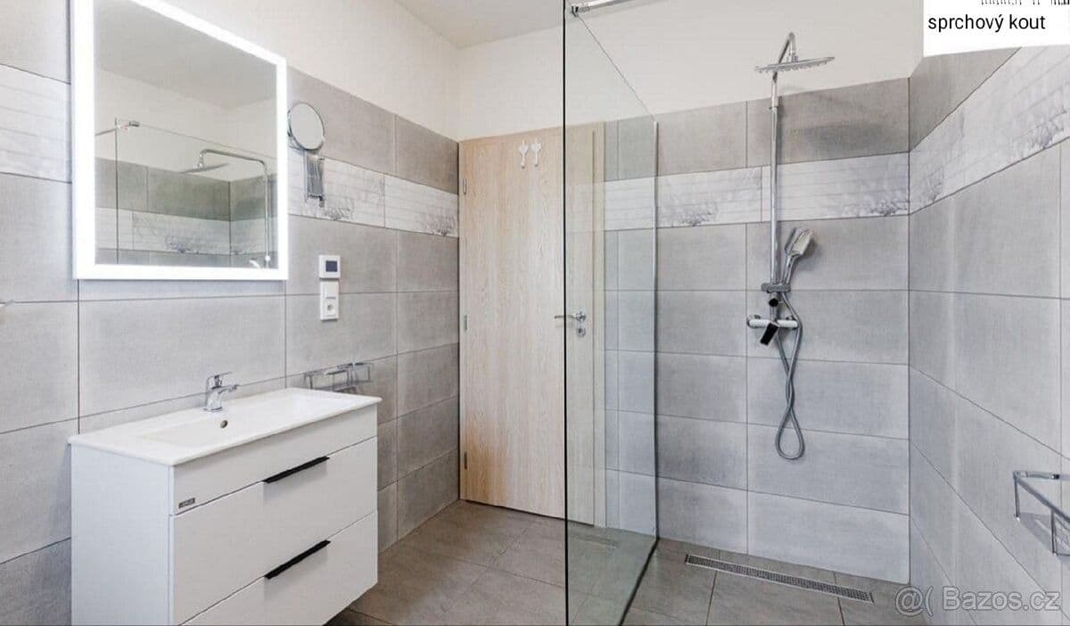 house to rent, 125 m², Vrbovec, Jihomoravský Region house to rent, 125 m², Vrbovec, Jihomoravský Region