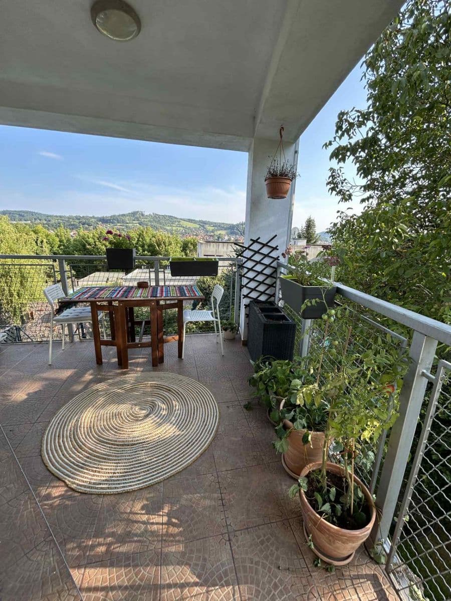 3 bedroom with open-plan kitchen flat to rent, 104 m², Vyšehrad, Český Krumlov, Jihočeský Region 3 bedroom with open-plan kitchen flat to rent, 104 m², Vyšehrad, Český Krumlov, Jihočeský Region