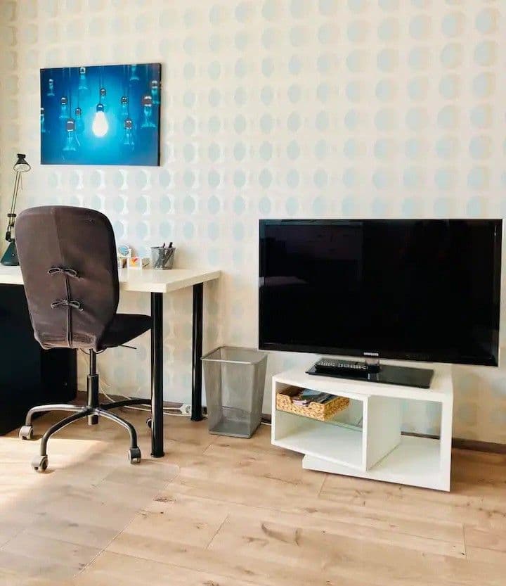 Studio flat to rent, 30 m², Godrova, Bratislava - mestská časť Staré Mesto, Bratislavský Region Studio flat to rent, 30 m², Godrova, Bratislava - mestská časť Staré Mesto, Bratislavský Region