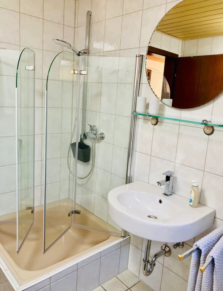 Studio flat to rent, 30 m², Godrova, Bratislava - mestská časť Staré Mesto, Bratislavský Region Studio flat to rent, 30 m², Godrova, Bratislava - mestská časť Staré Mesto, Bratislavský Region