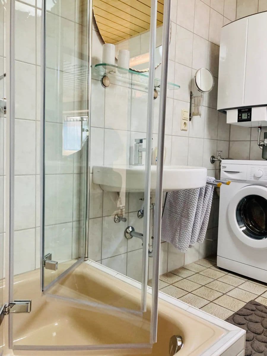 Studio flat to rent, 30 m², Godrova, Bratislava - mestská časť Staré Mesto, Bratislavský Region Studio flat to rent, 30 m², Godrova, Bratislava - mestská časť Staré Mesto, Bratislavský Region