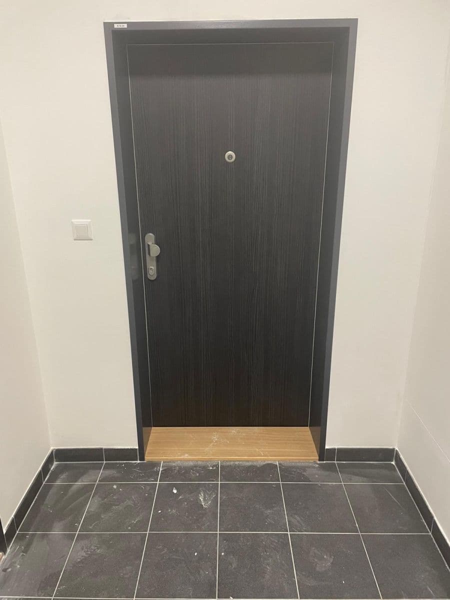 Studio flat to rent, 35 m², Čerpadlová, Prague, Prague Studio flat to rent, 35 m², Čerpadlová, Prague, Prague