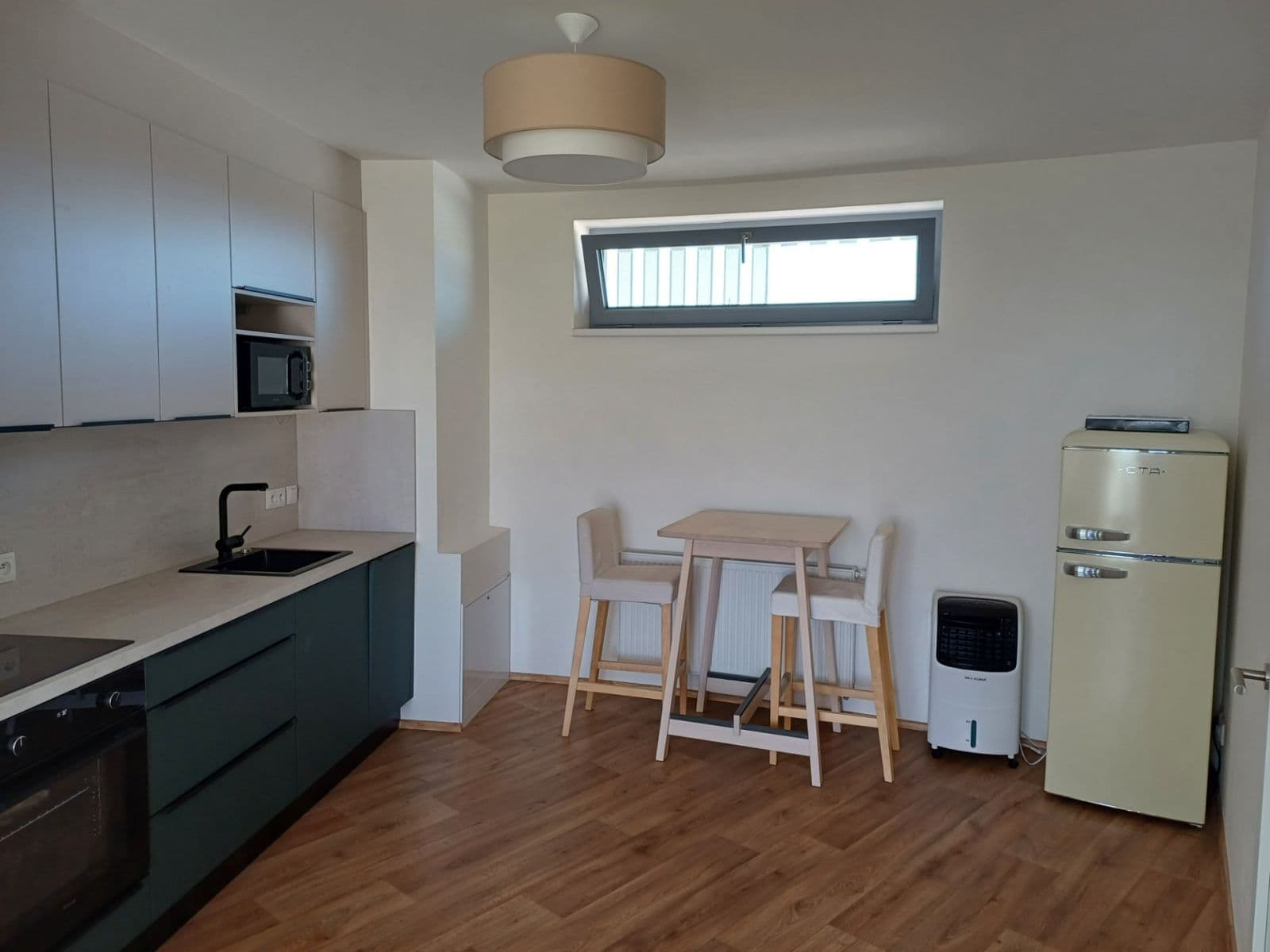 1 bedroom with open-plan kitchen flat to rent, 52 m², Řepova, Brno, Jihomoravský Region 1 bedroom with open-plan kitchen flat to rent, 52 m², Řepova, Brno, Jihomoravský Region