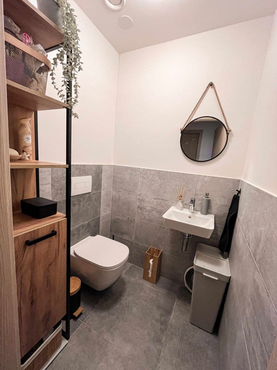 2 bedroom with open-plan kitchen flat for sale, 66 m², Sedlářova, Prague, Prague 2 bedroom with open-plan kitchen flat for sale, 66 m², Sedlářova, Prague, Prague