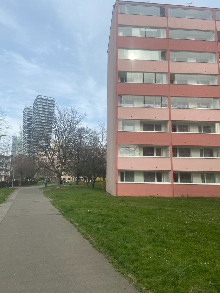 3 bedroom flat for sale, 60 m², Kaplická, Prague, Prague 3 bedroom flat for sale, 60 m², Kaplická, Prague, Prague