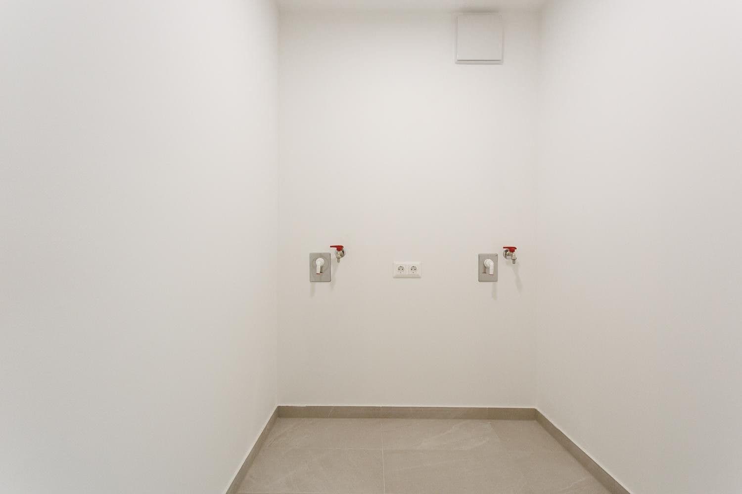 3 bedroom flat to rent, 115 m², Bräuhausgasse 8, Wien, Vienna 3 bedroom flat to rent, 115 m², Bräuhausgasse 8, Wien, Vienna