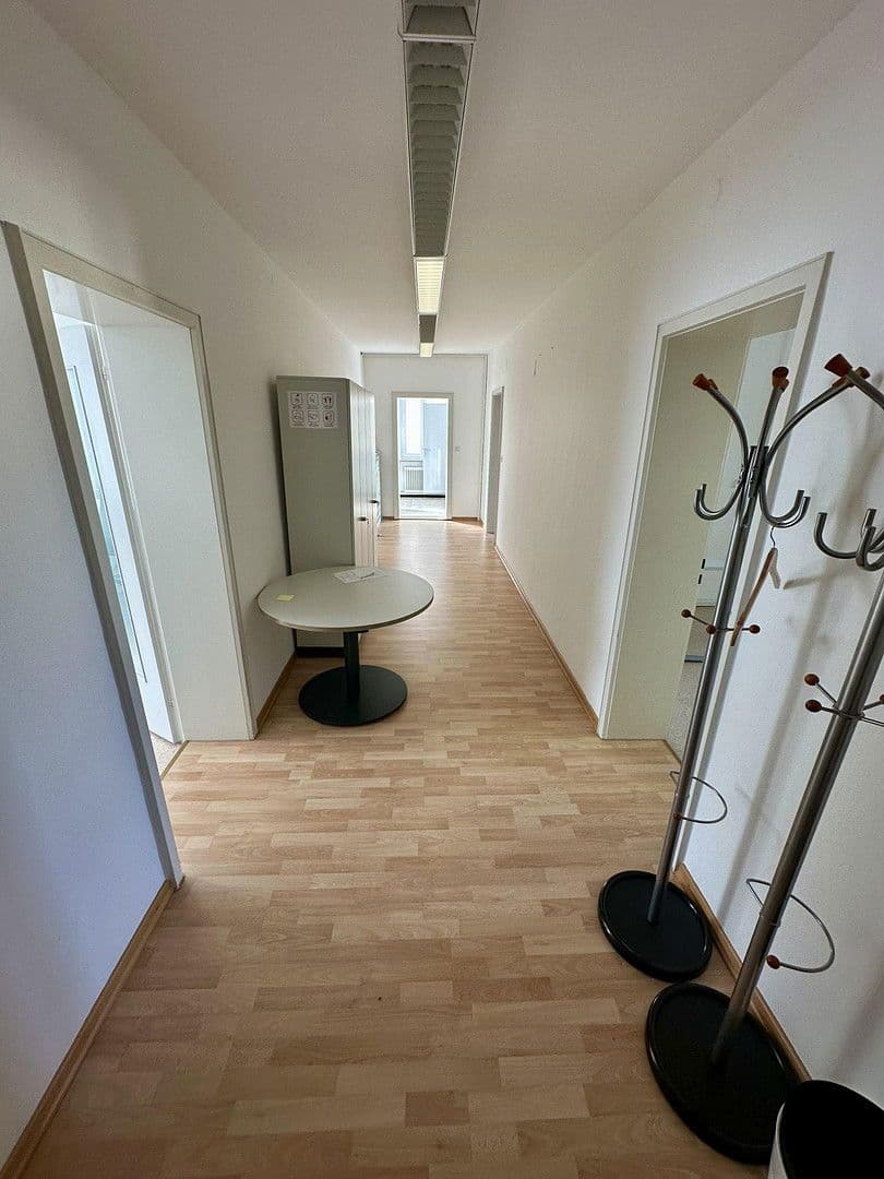 office to rent, 120 m², Bahnhofstraße 21, Penzberg, Bavaria office to rent, 120 m², Bahnhofstraße 21, Penzberg, Bavaria