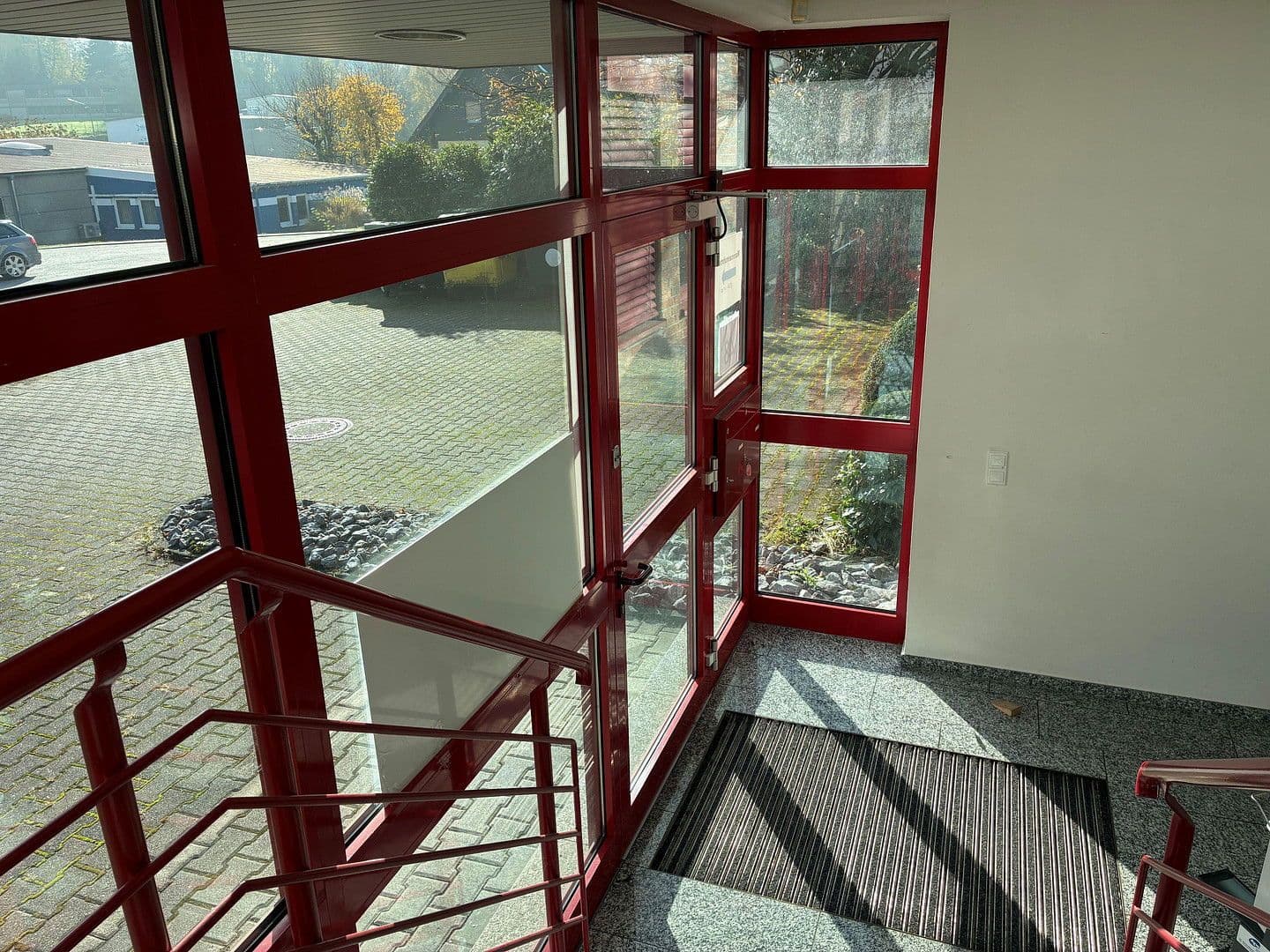 office to rent, 620 m², Industriestrasse 48, Burscheid, North Rhine-Westphalia office to rent, 620 m², Industriestrasse 48, Burscheid, North Rhine-Westphalia