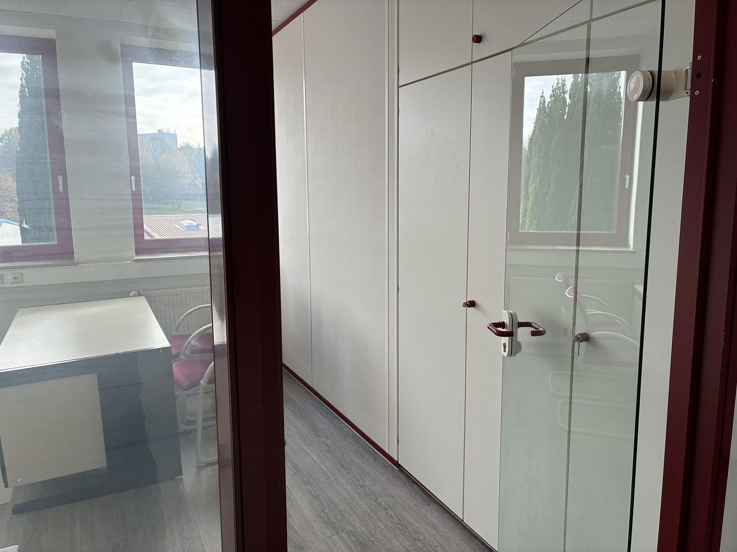 office to rent, 620 m², Industriestrasse 48, Burscheid, North Rhine-Westphalia office to rent, 620 m², Industriestrasse 48, Burscheid, North Rhine-Westphalia