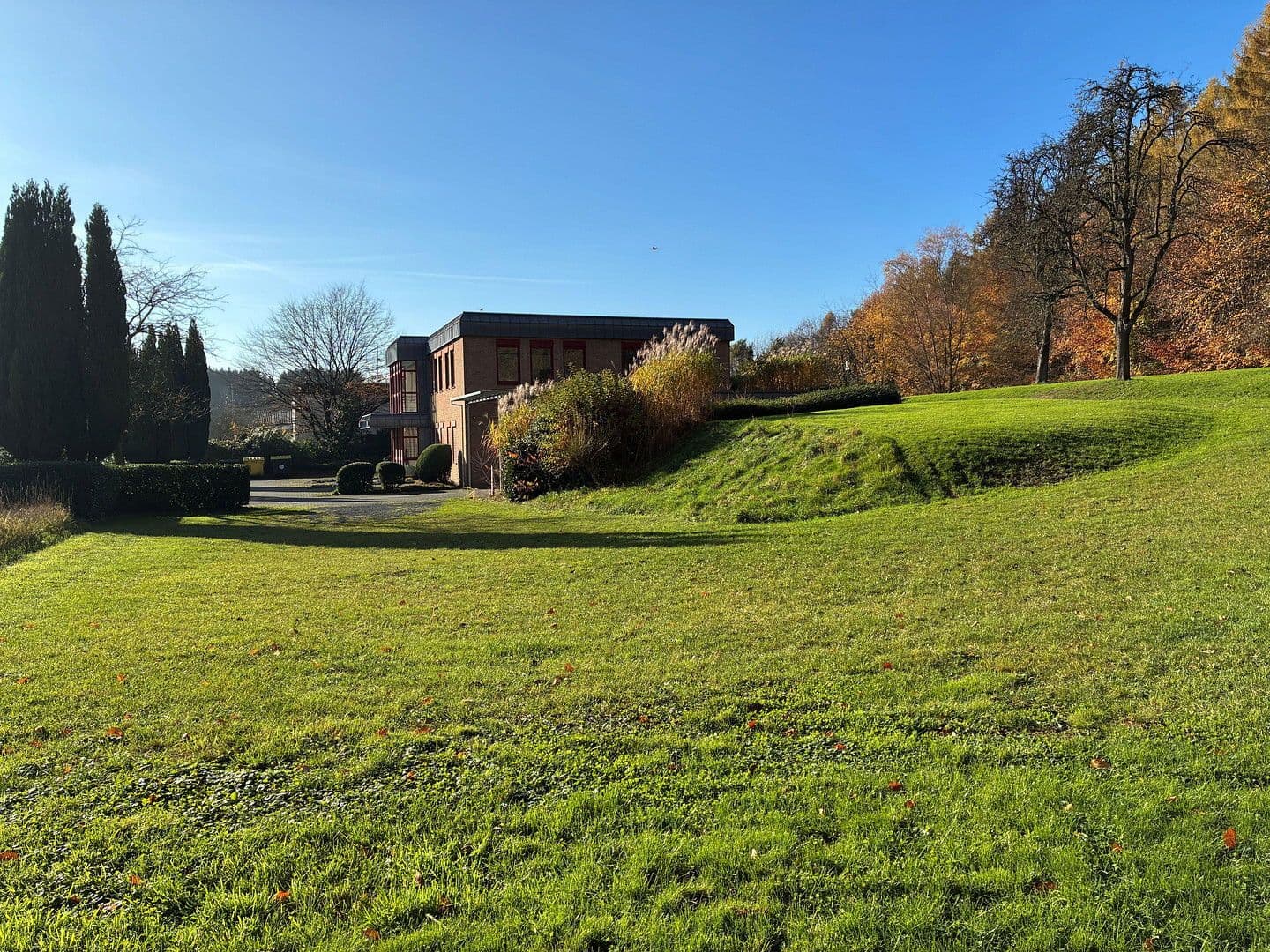 office to rent, 620 m², Industriestrasse 48, Burscheid, North Rhine-Westphalia office to rent, 620 m², Industriestrasse 48, Burscheid, North Rhine-Westphalia