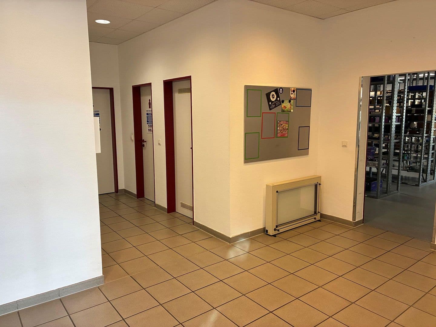 office to rent, 620 m², Industriestrasse 48, Burscheid, North Rhine-Westphalia office to rent, 620 m², Industriestrasse 48, Burscheid, North Rhine-Westphalia