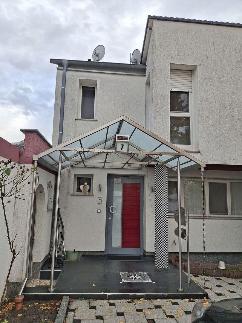 house for sale, 150 m², Paracelsusstr. 7, Ludwigshafen am Rhein, Rhineland-Palatinate house for sale, 150 m², Paracelsusstr. 7, Ludwigshafen am Rhein, Rhineland-Palatinate