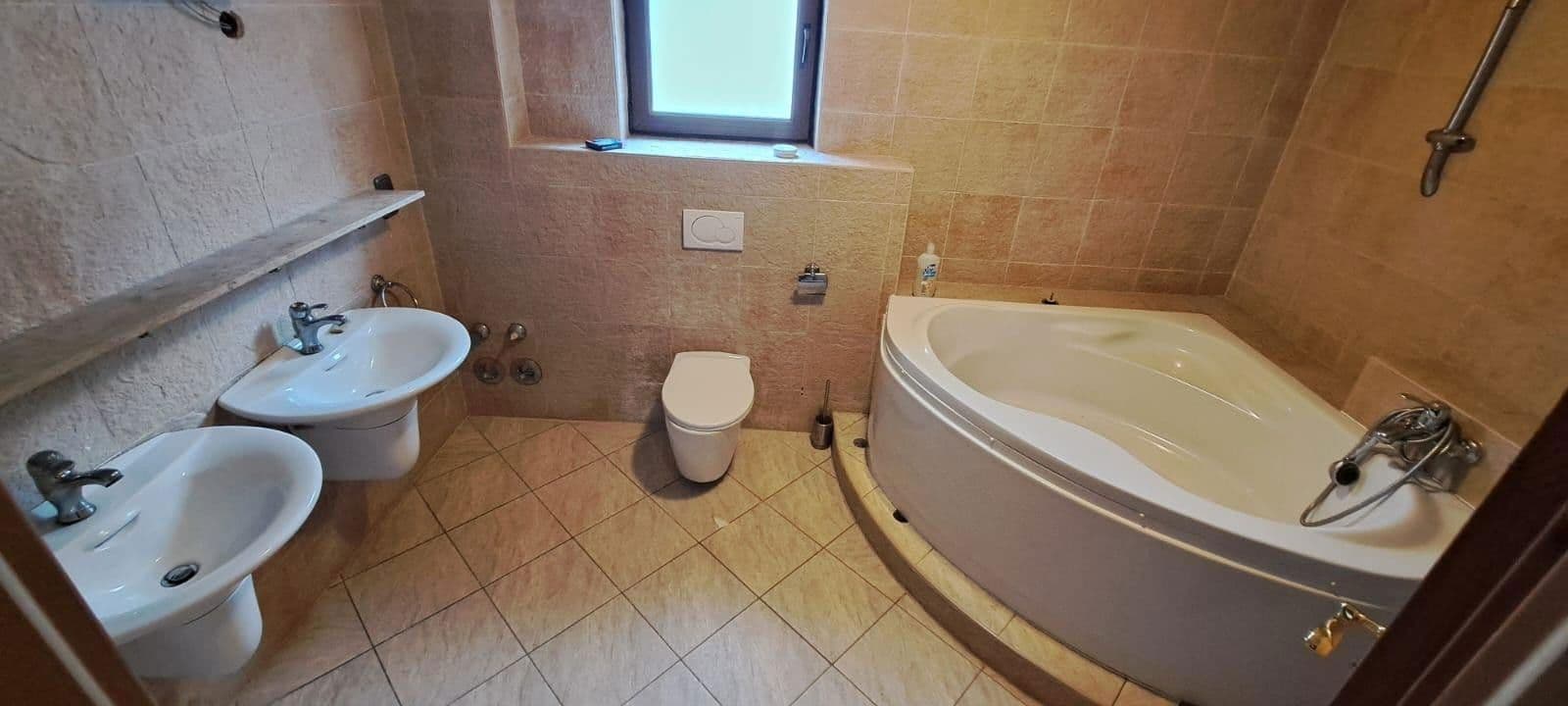 house to rent, 197 m², Aloys Ruppel Straße 12, Rodenbach, Hesse house to rent, 197 m², Aloys Ruppel Straße 12, Rodenbach, Hesse