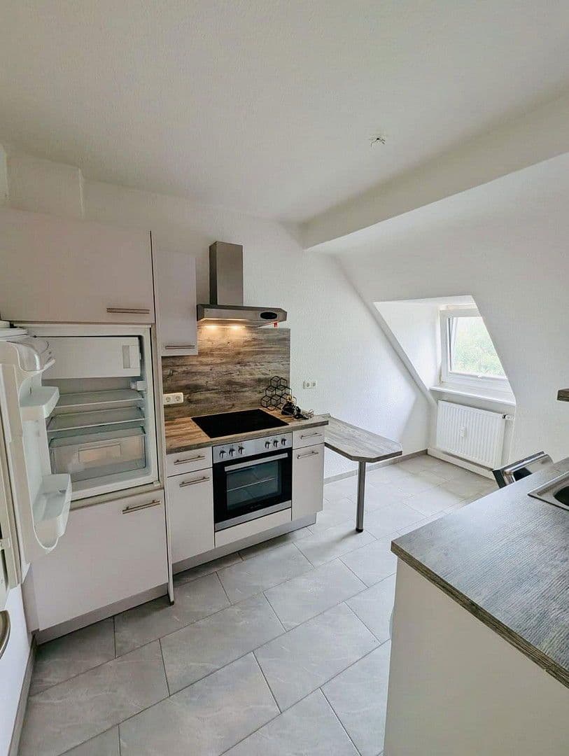1 bedroom with open-plan kitchen flat to rent, 54 m², Essen, North Rhine-Westphalia 1 bedroom with open-plan kitchen flat to rent, 54 m², Essen, North Rhine-Westphalia