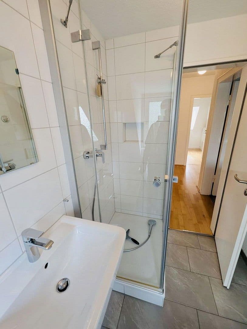 1 bedroom with open-plan kitchen flat to rent, 54 m², Essen, North Rhine-Westphalia 1 bedroom with open-plan kitchen flat to rent, 54 m², Essen, North Rhine-Westphalia