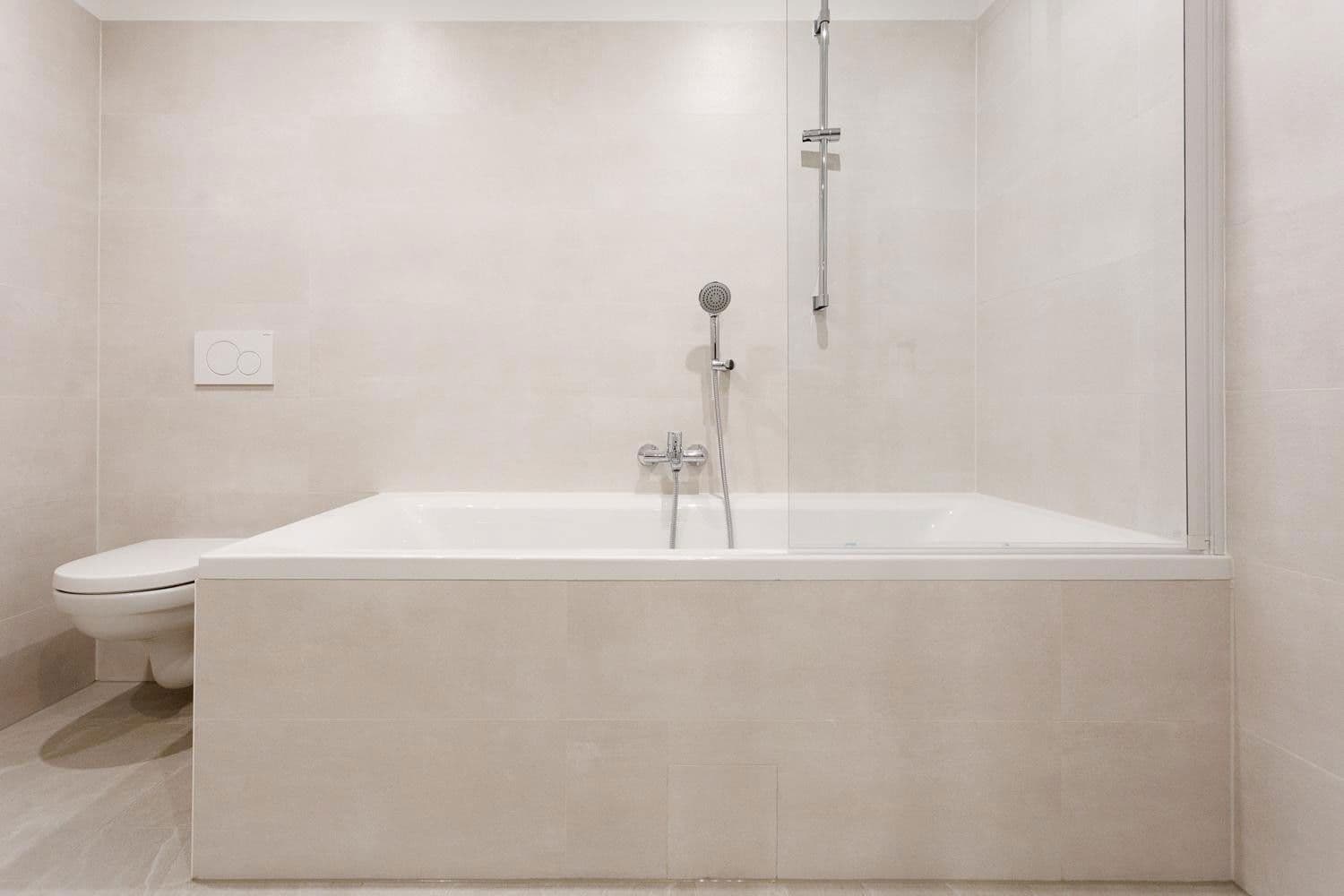 4 bedroom flat to rent, 122 m², Bräuhausgasse 8, Wien, Vienna 4 bedroom flat to rent, 122 m², Bräuhausgasse 8, Wien, Vienna