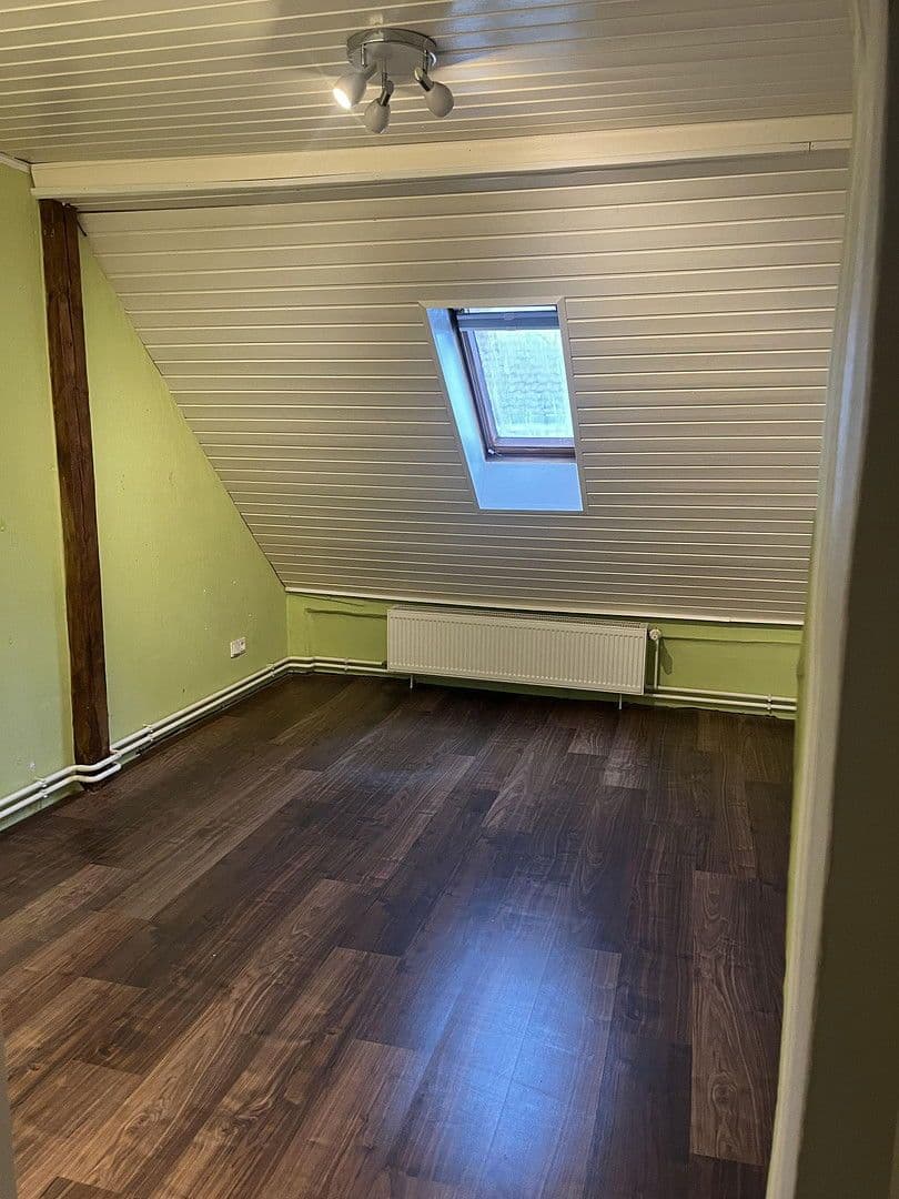 3 bedroom with open-plan kitchen flat to rent, 77 m², Heppenheimerstraße 3, Wiesbaden, Hesse 3 bedroom with open-plan kitchen flat to rent, 77 m², Heppenheimerstraße 3, Wiesbaden, Hesse