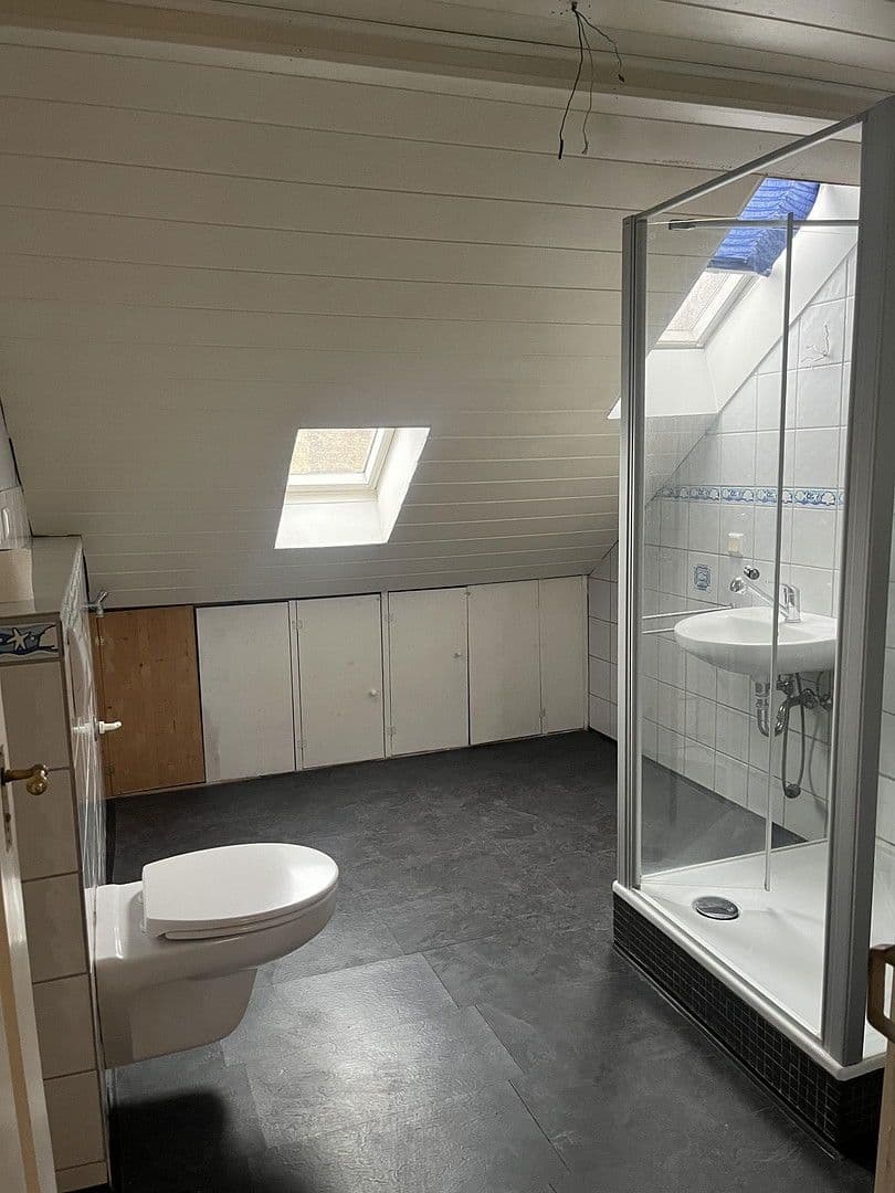 3 bedroom with open-plan kitchen flat to rent, 77 m², Heppenheimerstraße 3, Wiesbaden, Hesse 3 bedroom with open-plan kitchen flat to rent, 77 m², Heppenheimerstraße 3, Wiesbaden, Hesse