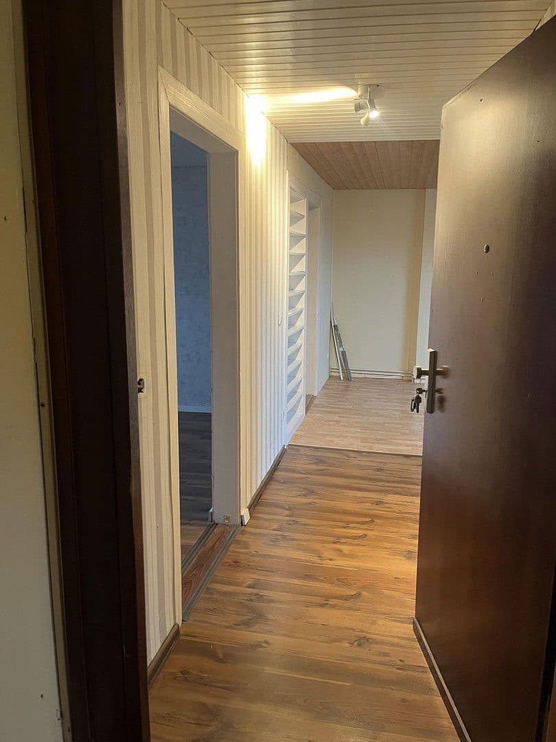 3 bedroom with open-plan kitchen flat to rent, 77 m², Heppenheimerstraße 3, Wiesbaden, Hesse 3 bedroom with open-plan kitchen flat to rent, 77 m², Heppenheimerstraße 3, Wiesbaden, Hesse