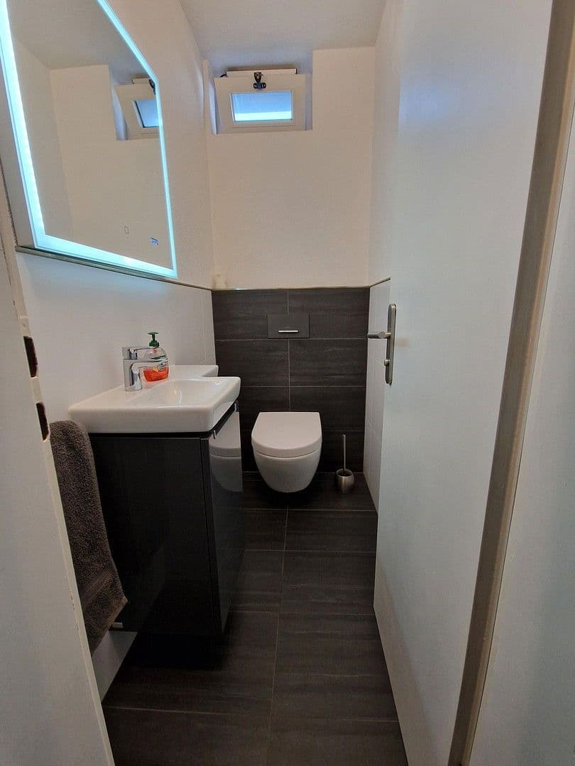 house for sale, 221 m², Schwäbisch Gmünd, Baden-Württemberg house for sale, 221 m², Schwäbisch Gmünd, Baden-Württemberg