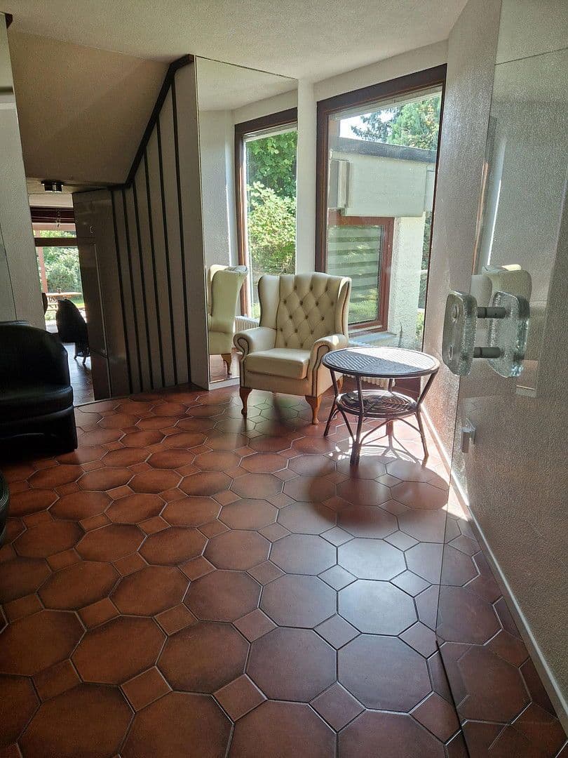 house for sale, 221 m², Schwäbisch Gmünd, Baden-Württemberg house for sale, 221 m², Schwäbisch Gmünd, Baden-Württemberg