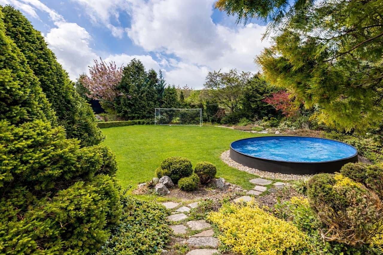 recreational property to rent, 0 m², Velké Poříčí, Královéhradecký Region recreational property to rent, 0 m², Velké Poříčí, Královéhradecký Region