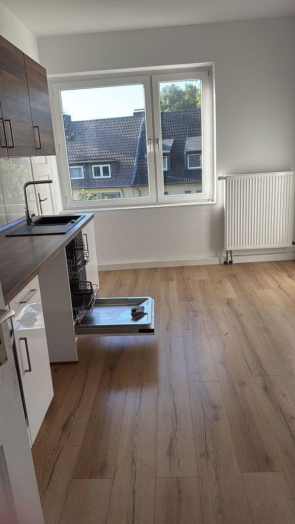 3 bedroom flat to rent, 70 m², Breslauer Straße 104, Essen, North Rhine-Westphalia 3 bedroom flat to rent, 70 m², Breslauer Straße 104, Essen, North Rhine-Westphalia