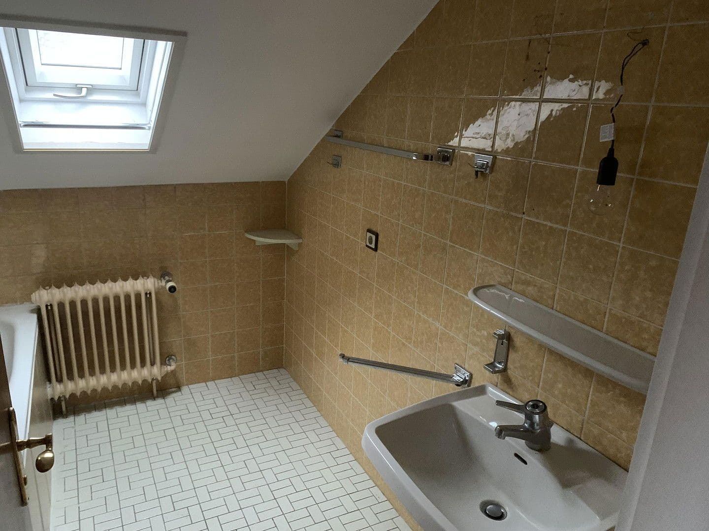 2 bedroom with open-plan kitchen flat to rent, 84 m², Pforzheim, Baden-Württemberg 2 bedroom with open-plan kitchen flat to rent, 84 m², Pforzheim, Baden-Württemberg