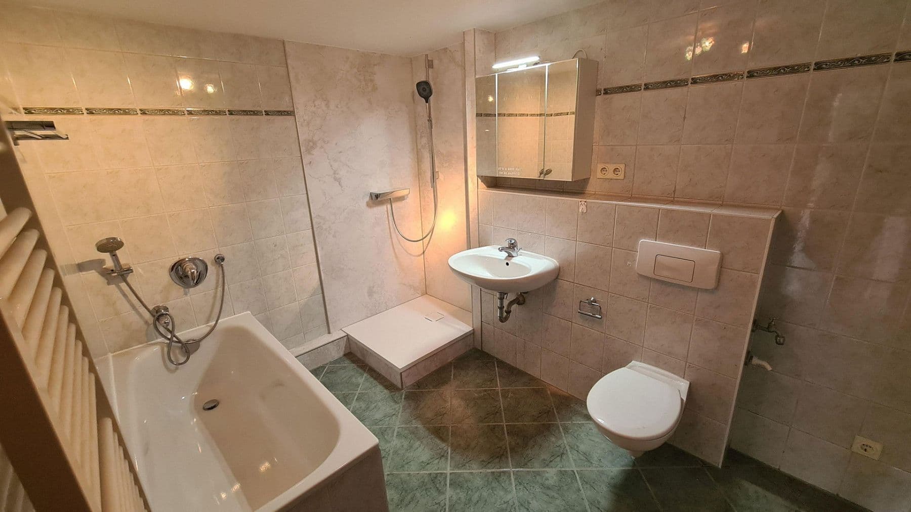 2 bedroom flat to rent, 78 m², Suhl, Thuringia 2 bedroom flat to rent, 78 m², Suhl, Thuringia