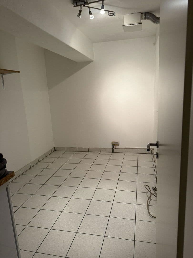 4 bedroom flat to rent, 120 m², Siegen, North Rhine-Westphalia 4 bedroom flat to rent, 120 m², Siegen, North Rhine-Westphalia