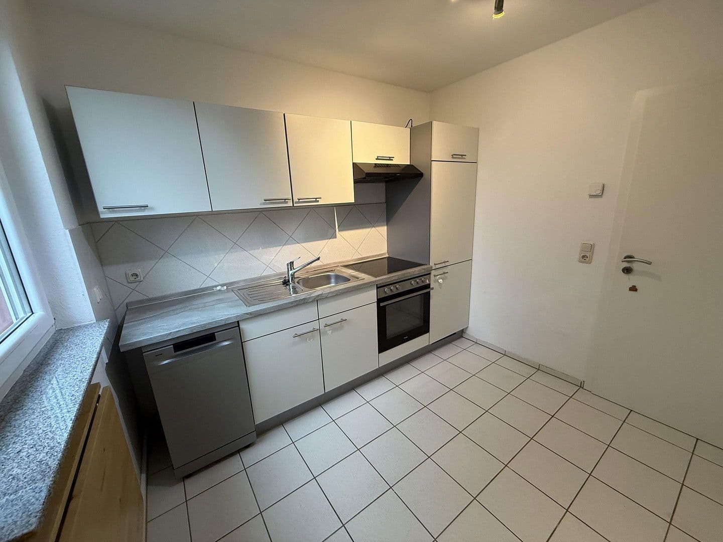 4 bedroom flat to rent, 120 m², Siegen, North Rhine-Westphalia 4 bedroom flat to rent, 120 m², Siegen, North Rhine-Westphalia