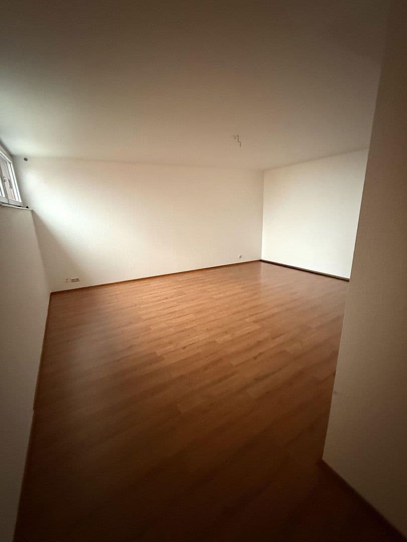 4 bedroom flat to rent, 120 m², Siegen, North Rhine-Westphalia 4 bedroom flat to rent, 120 m², Siegen, North Rhine-Westphalia