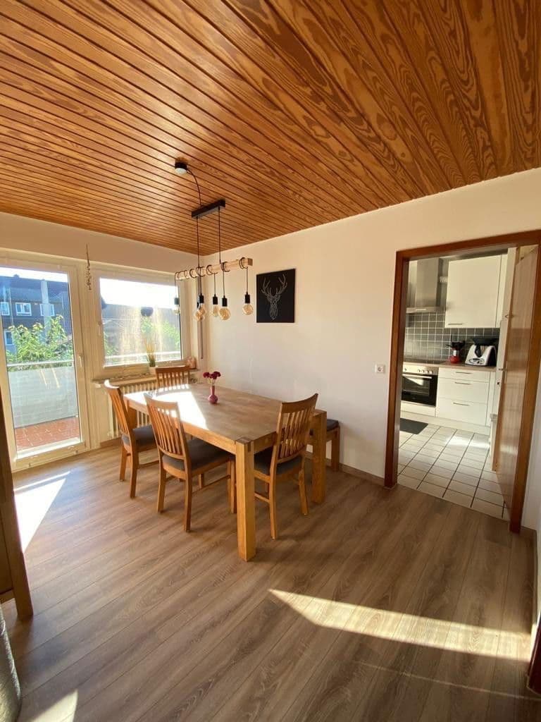 3 bedroom with open-plan kitchen flat to rent, 110 m², Ravensburg, Baden-Württemberg 3 bedroom with open-plan kitchen flat to rent, 110 m², Ravensburg, Baden-Württemberg