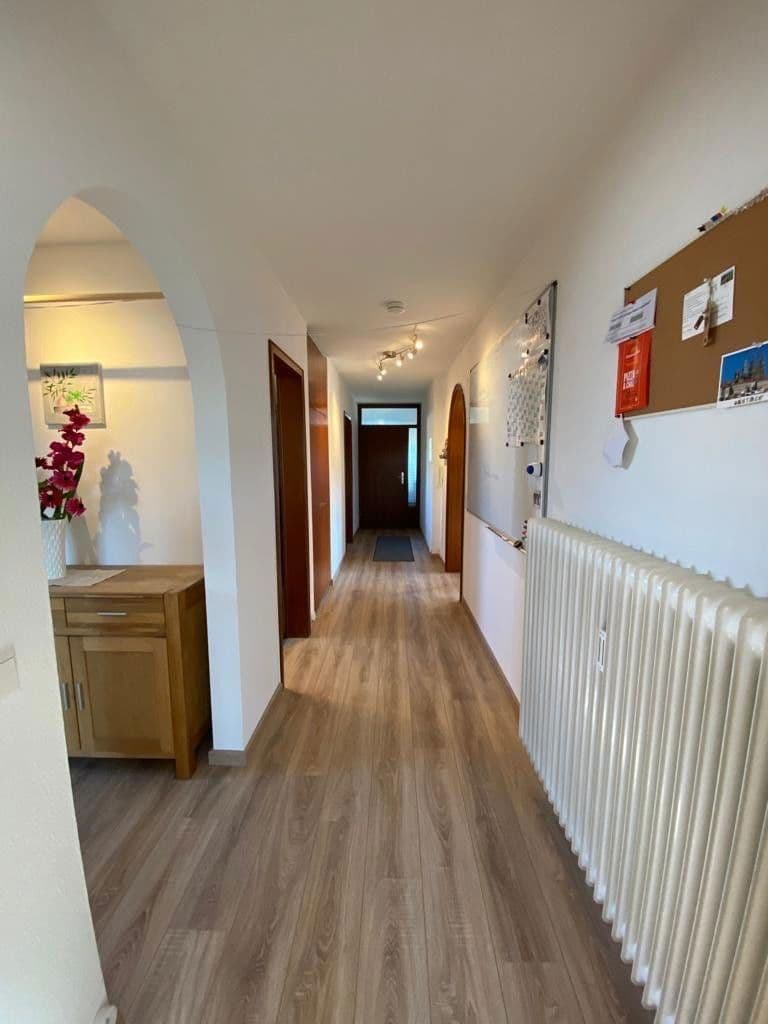 3 bedroom with open-plan kitchen flat to rent, 110 m², Ravensburg, Baden-Württemberg 3 bedroom with open-plan kitchen flat to rent, 110 m², Ravensburg, Baden-Württemberg