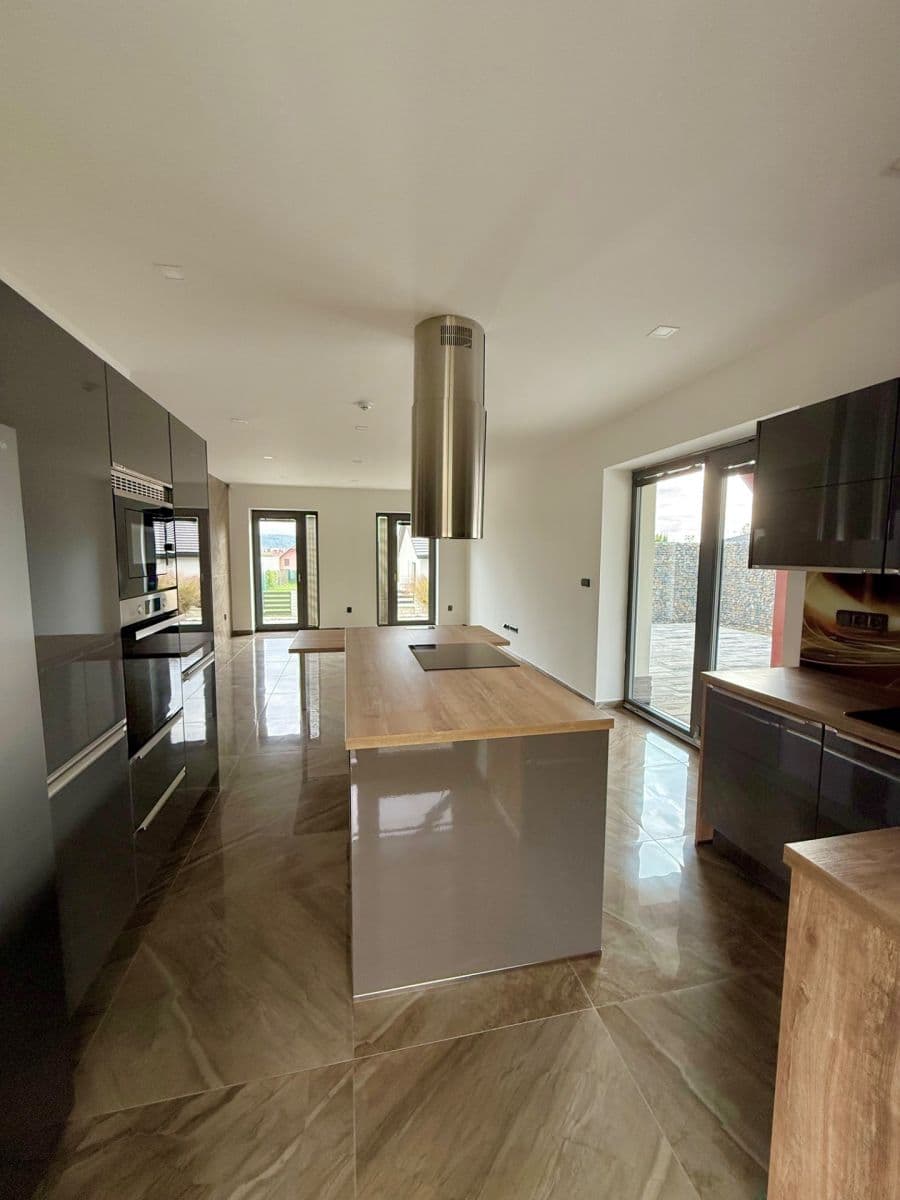 house for sale, 180 m², Ladova, Olomouc, Olomoucký Region house for sale, 180 m², Ladova, Olomouc, Olomoucký Region