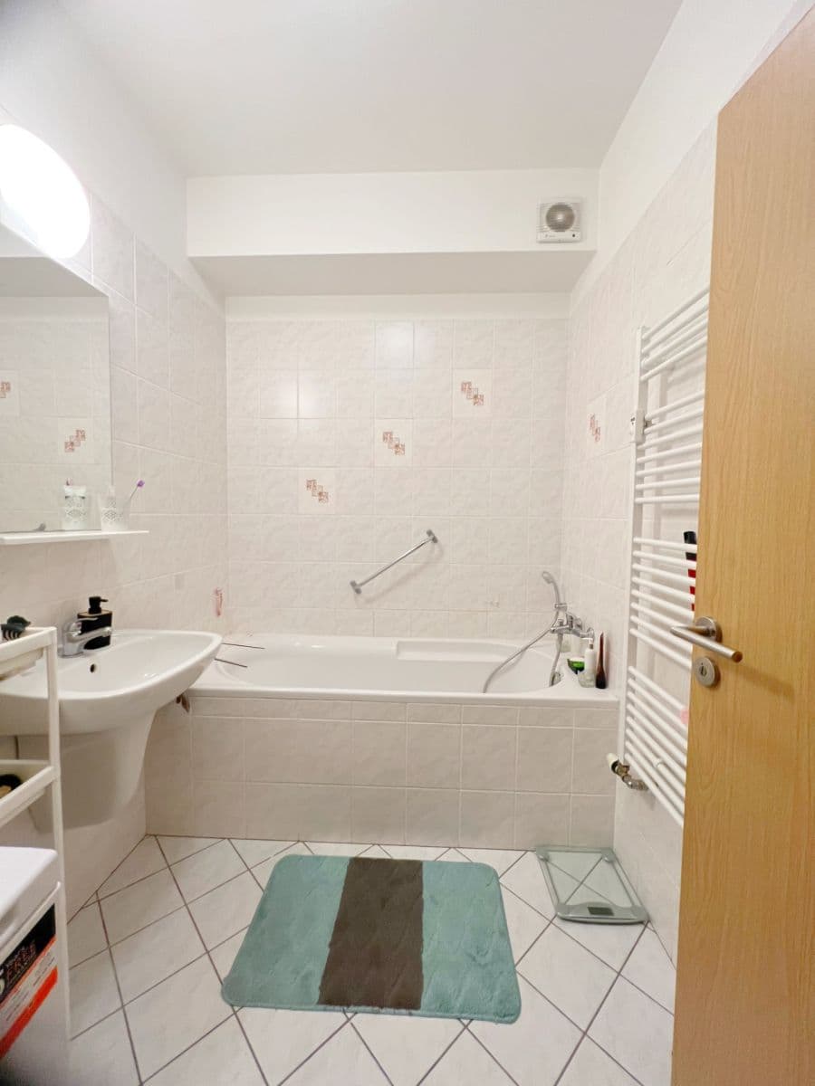 2 bedroom flat to rent, 75 m², Turgeněvova, Brno, Jihomoravský Region 2 bedroom flat to rent, 75 m², Turgeněvova, Brno, Jihomoravský Region