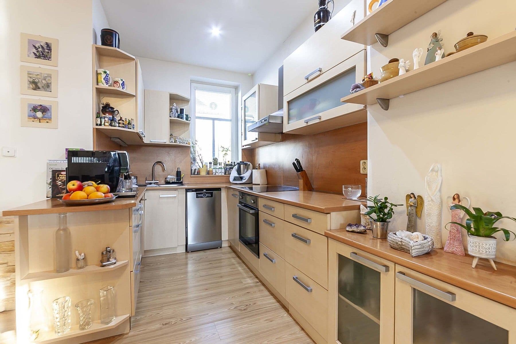 4 bedroom flat for sale, 133 m², Riegrova, Jablonec nad Nisou, Liberecký Region 4 bedroom flat for sale, 133 m², Riegrova, Jablonec nad Nisou, Liberecký Region