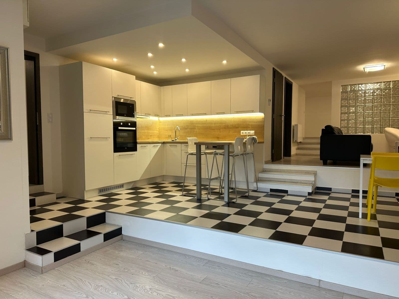 1 bedroom with open-plan kitchen flat for sale, 80 m², U Mlýnského kanálu, Prague, Prague 1 bedroom with open-plan kitchen flat for sale, 80 m², U Mlýnského kanálu, Prague, Prague