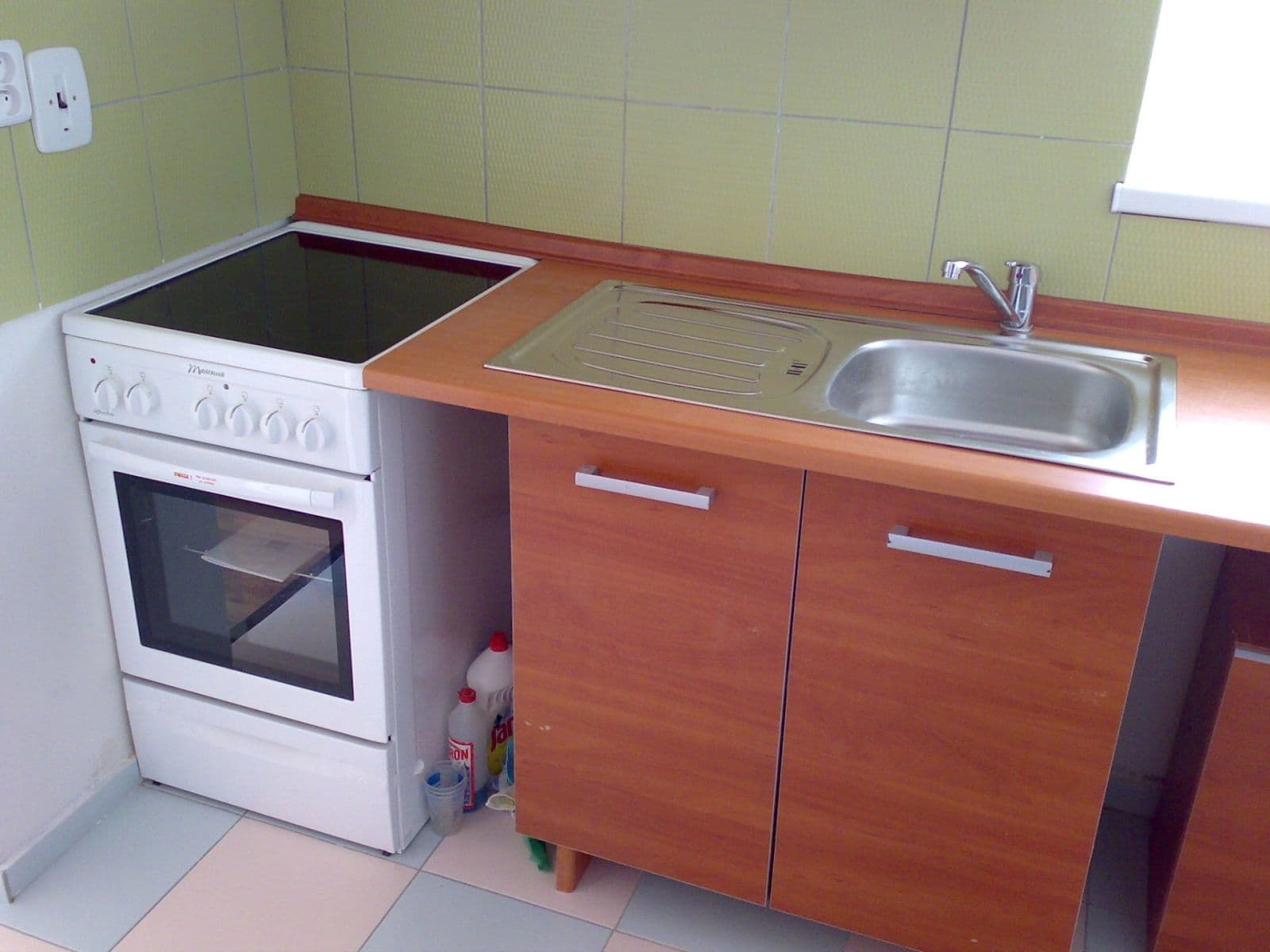 Studio flat to rent, 34 m², Krolmusova, Prague, Prague Studio flat to rent, 34 m², Krolmusova, Prague, Prague