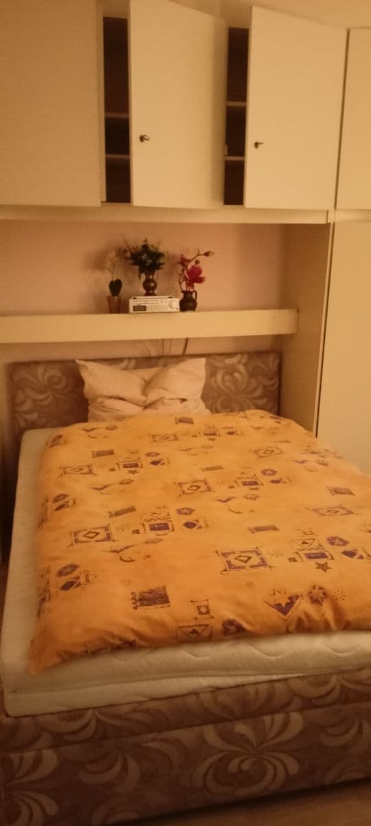 1 bedroom with open-plan kitchen flat to rent, 66 m², Cibulkova, Klatovy, Plzeňský Region 1 bedroom with open-plan kitchen flat to rent, 66 m², Cibulkova, Klatovy, Plzeňský Region